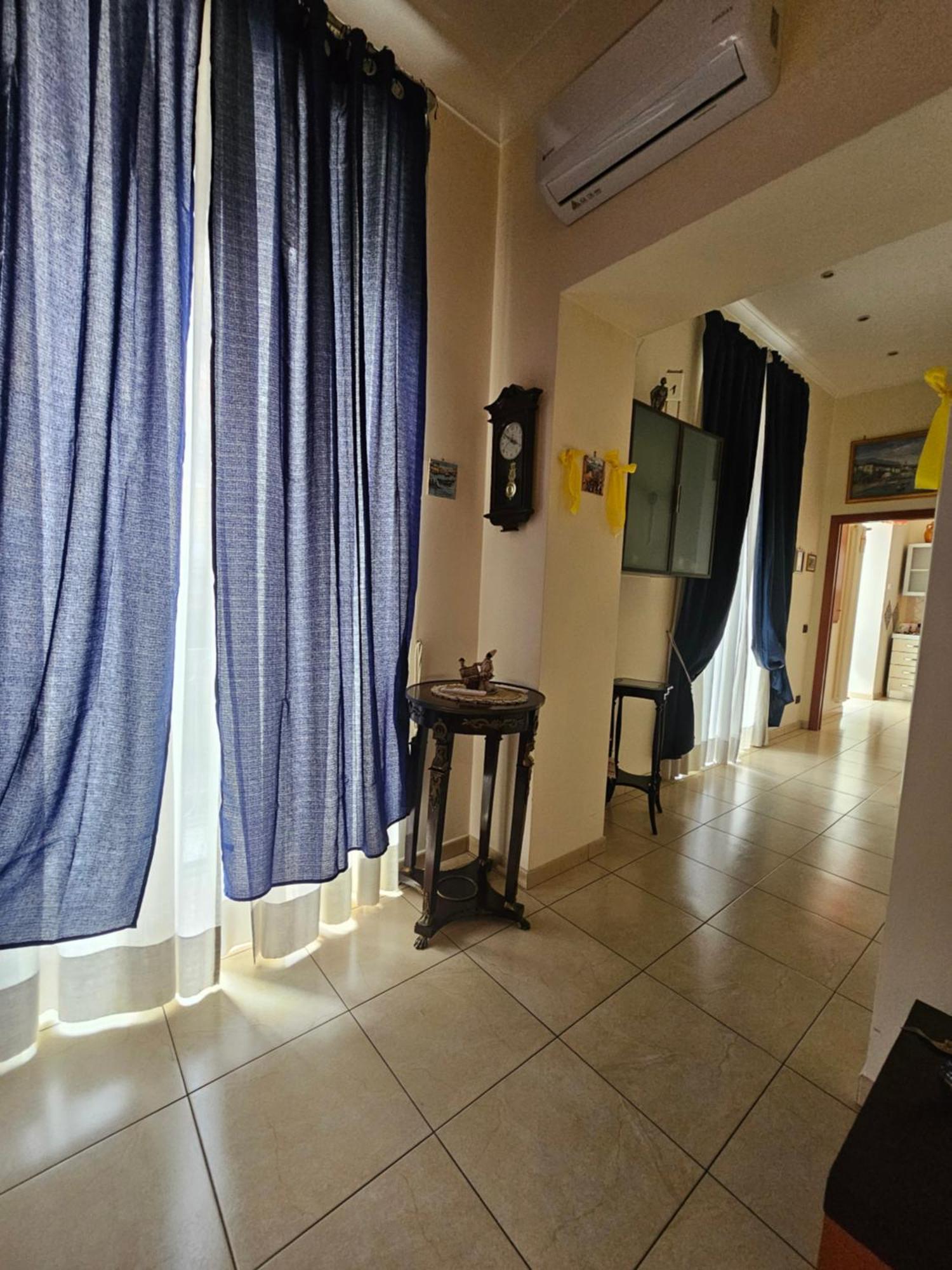 Vomero Inn ナポリ エクステリア 写真