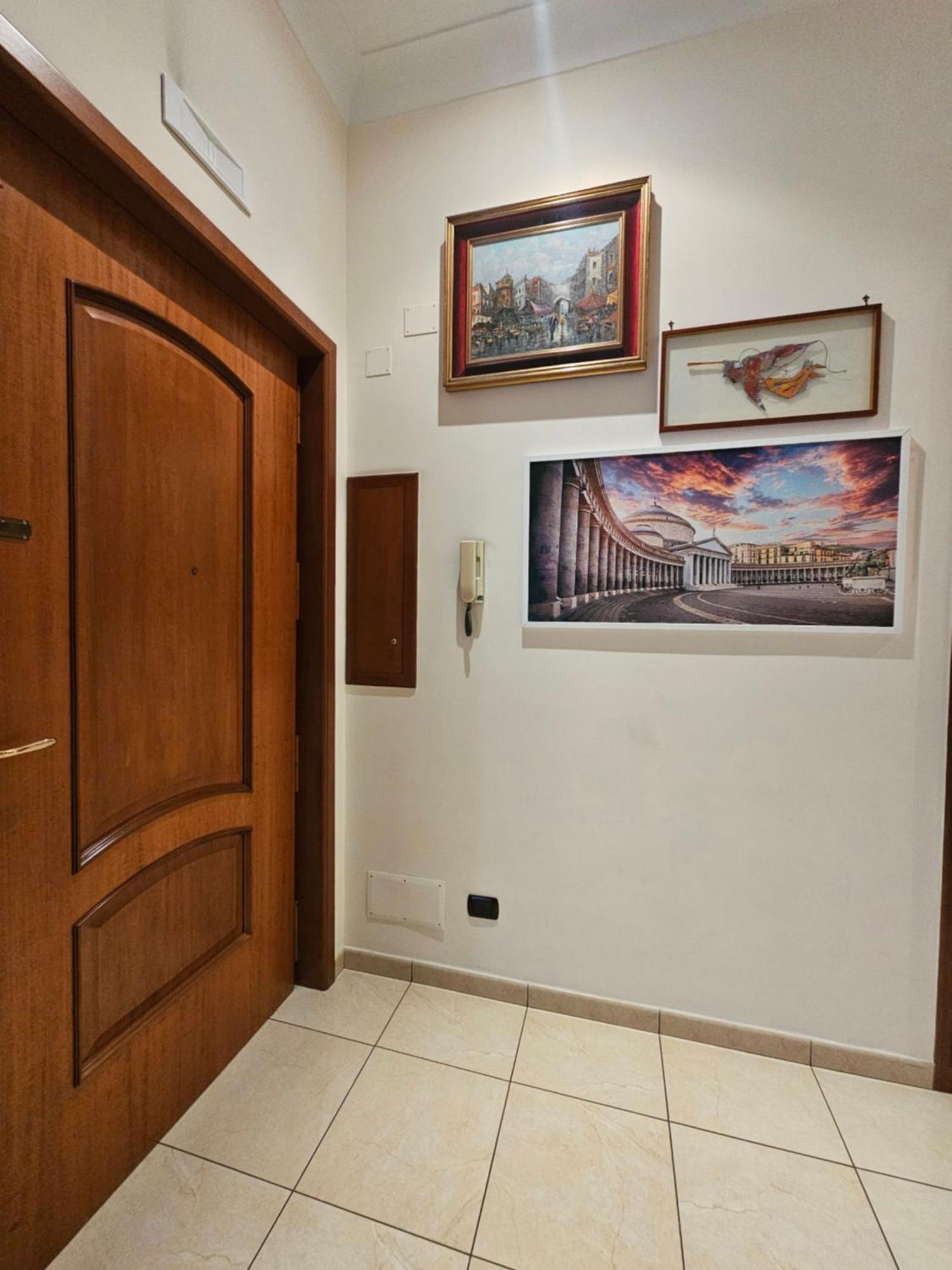 Vomero Inn ナポリ エクステリア 写真